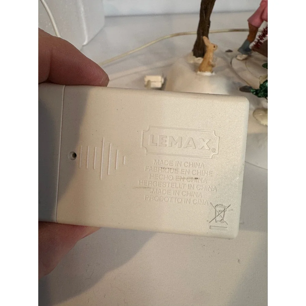 NIB Lemax 14340 Lighted‎ Animated Winter Playground Village Retired